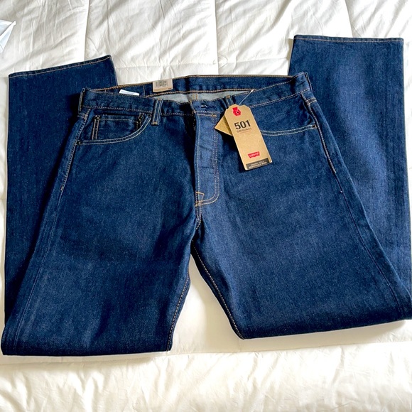 New with tags Blue Levi’s size 34/34 - Picture 4 of 4